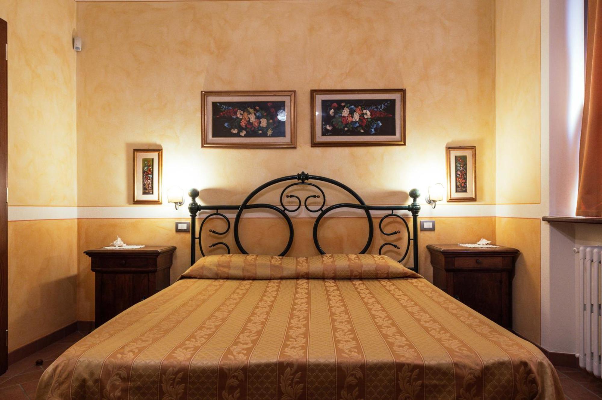 Agriturismo Casal Gheriglio ลูชินญาโน ภายนอก รูปภาพ