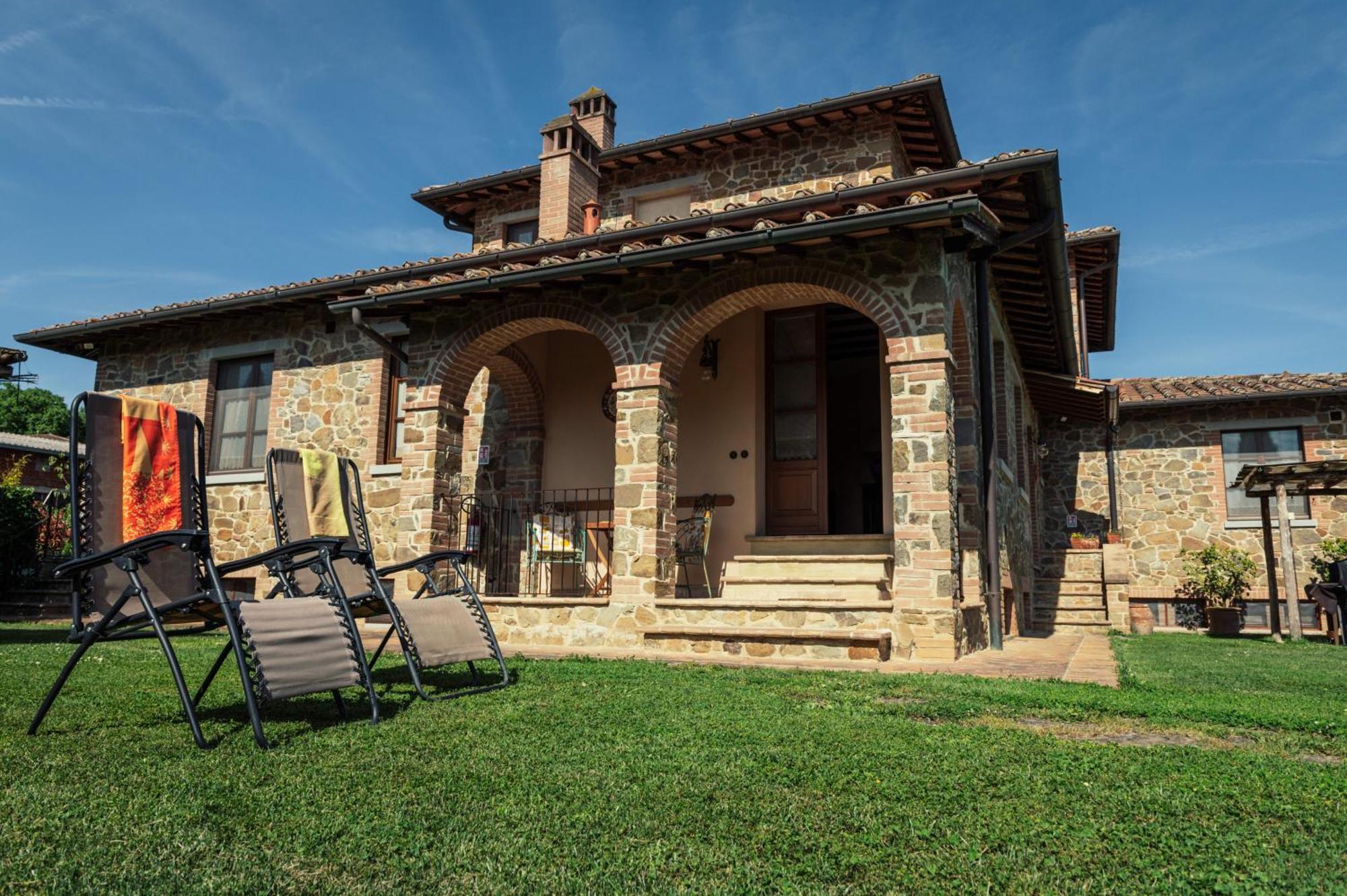 Agriturismo Casal Gheriglio ลูชินญาโน ภายนอก รูปภาพ