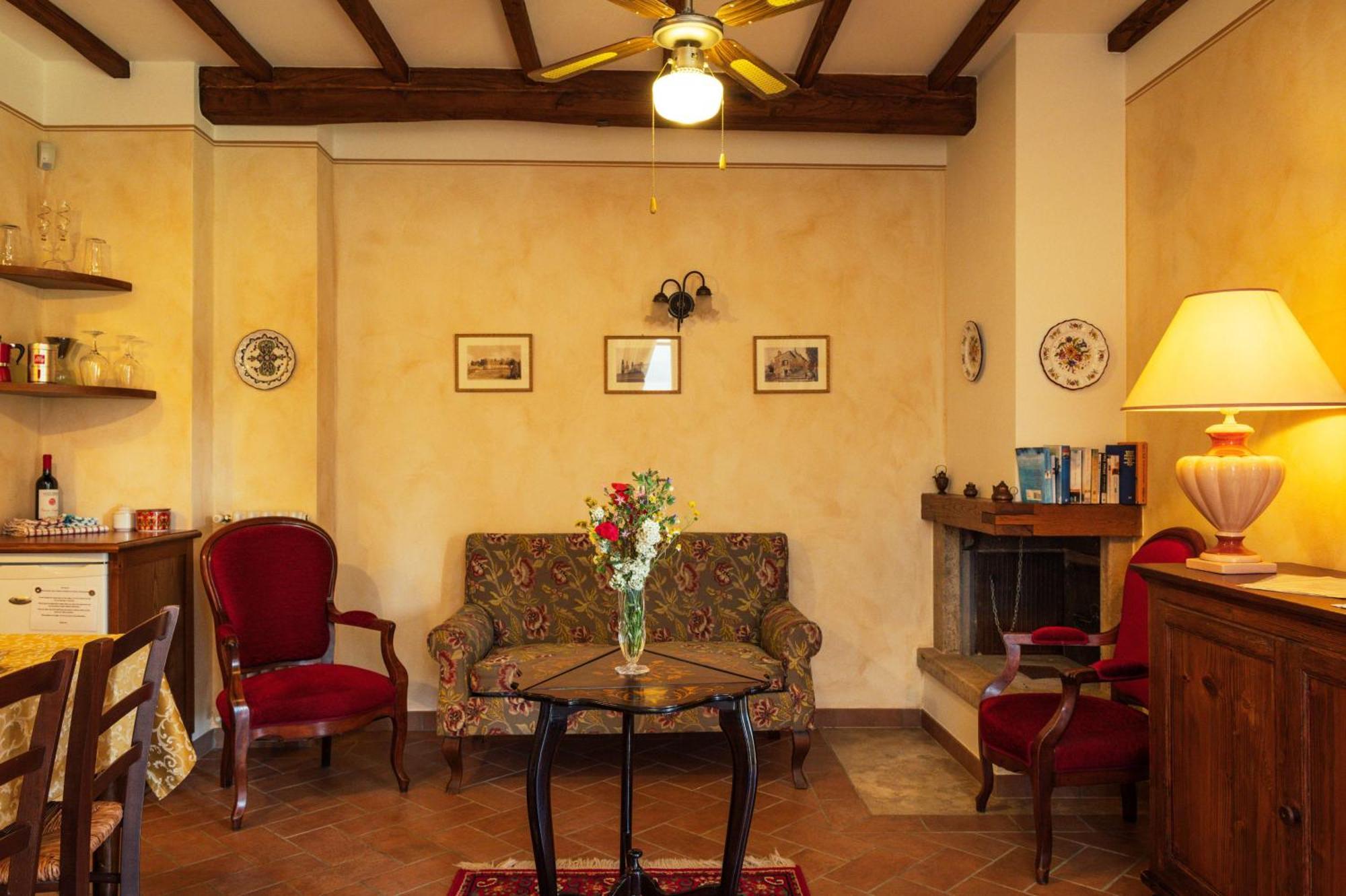 Agriturismo Casal Gheriglio ลูชินญาโน ภายนอก รูปภาพ