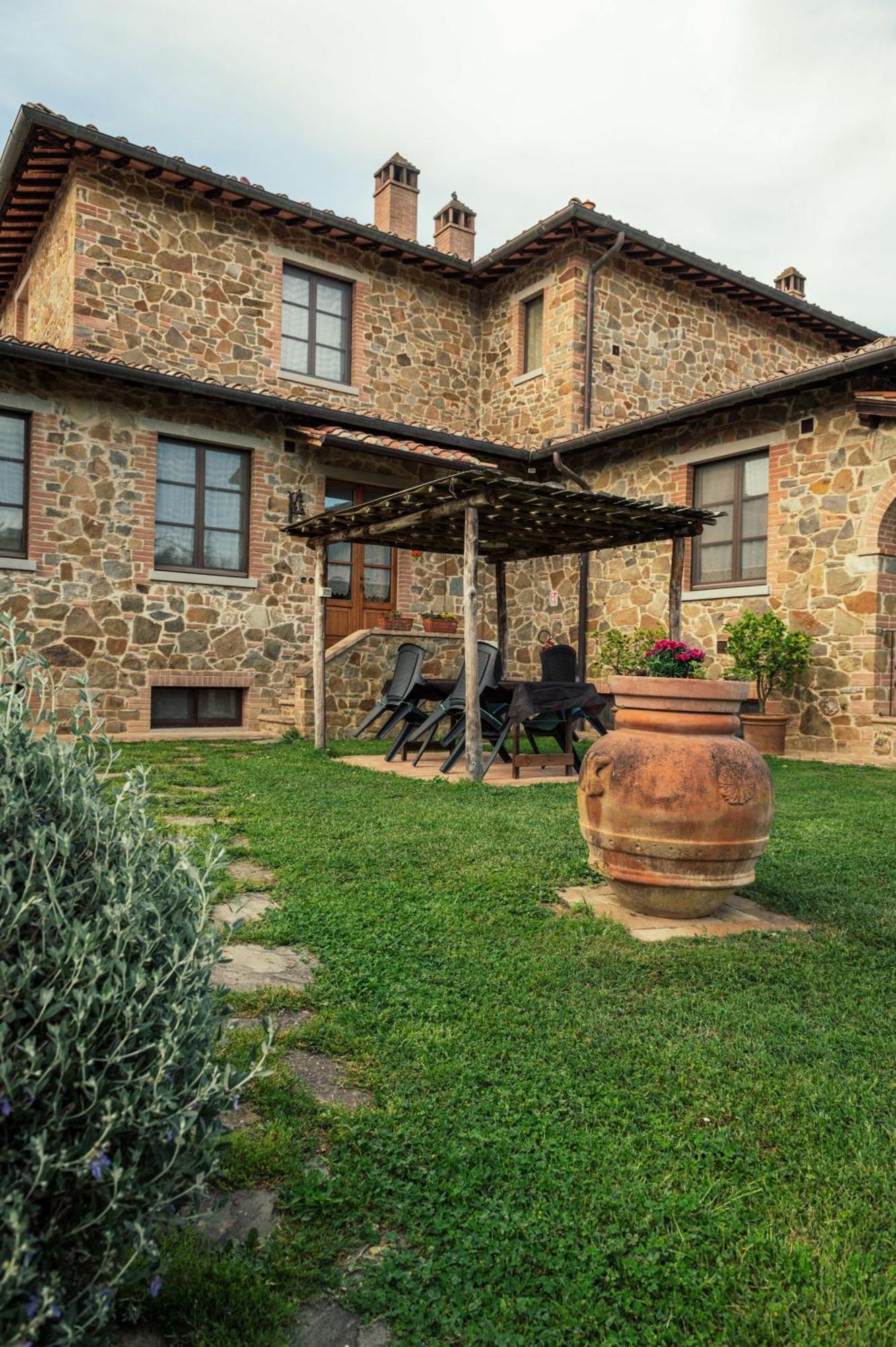 Agriturismo Casal Gheriglio ลูชินญาโน ภายนอก รูปภาพ